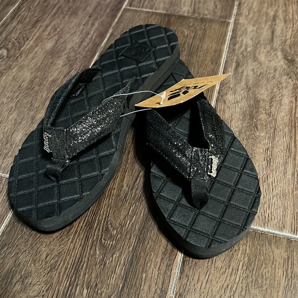 Reef flip flops (6) - Picture 2 of 2